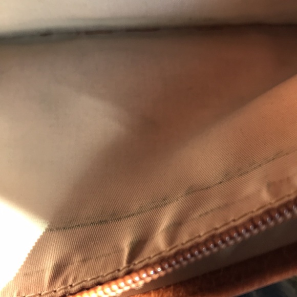 Coach signature multicolored leather/c-canvas clutch purse. Used,good condition! - Picture 9 of 10